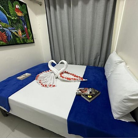 Stays At Green Residences 1 Studio Room Couples Bed With Complimentary Breakfast For 2 Manila Dış mekan fotoğraf