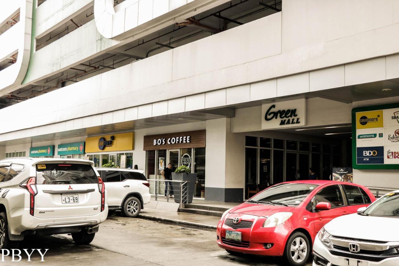 Stays At Green Residences 1 Studio Room Couples Bed With Complimentary Breakfast For 2 Manila Dış mekan fotoğraf