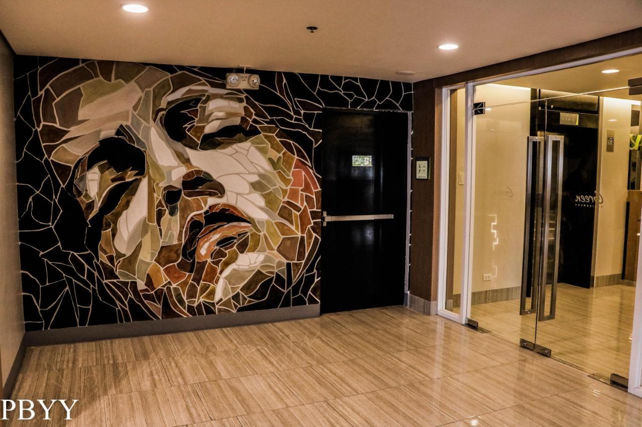 Stays At Green Residences 1 Studio Room Couples Bed With Complimentary Breakfast For 2 Manila Dış mekan fotoğraf